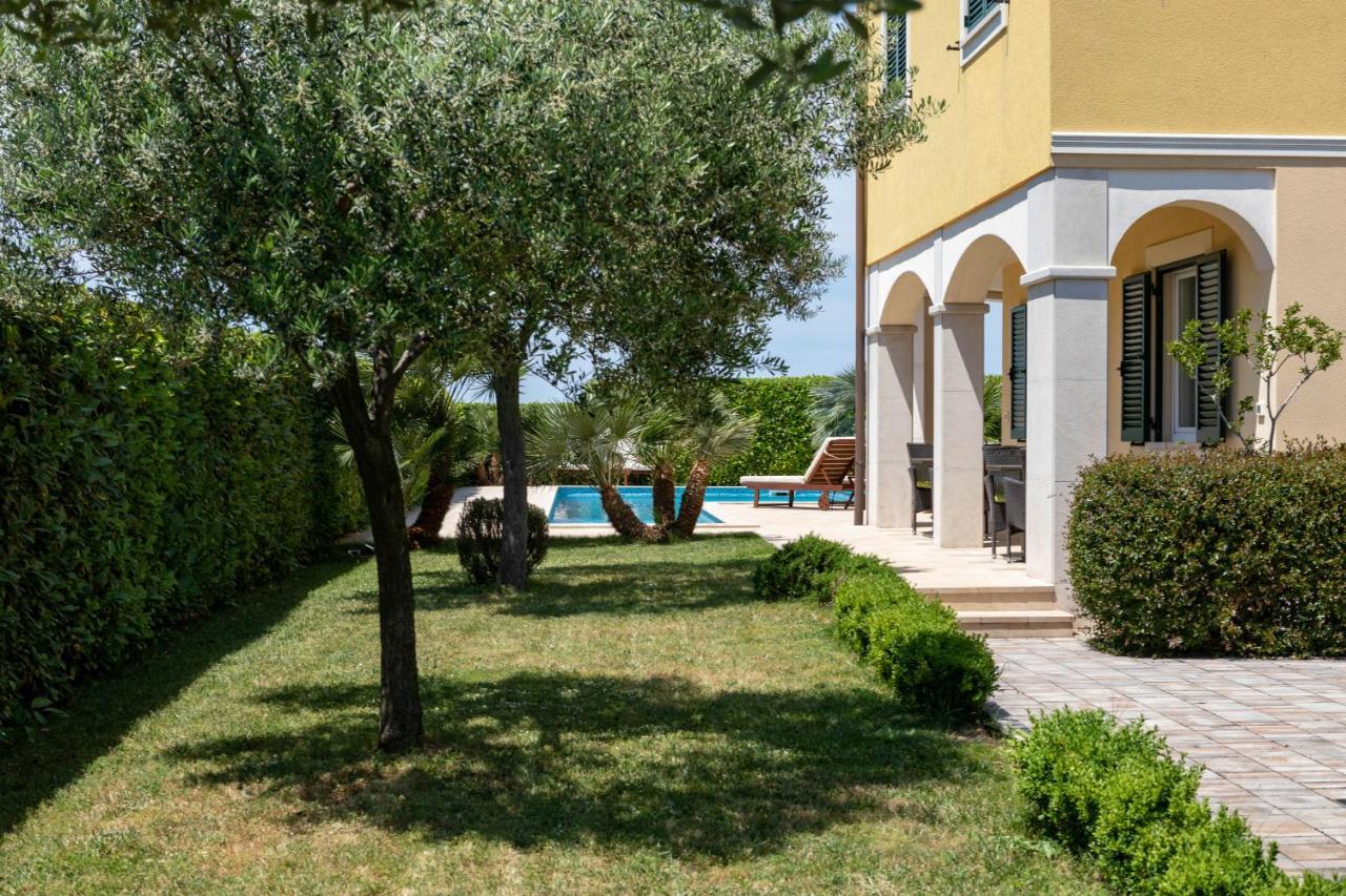 B&B Villa Oasa 2 Rovinjsko Selo Eksteriør bilde