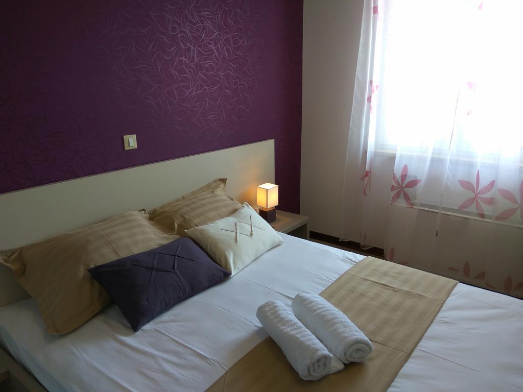 B&B Villa Oasa 2 Rovinjsko Selo Eksteriør bilde